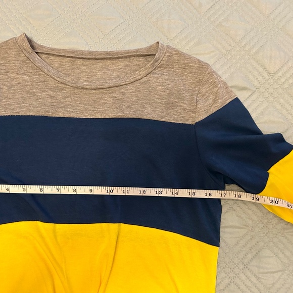 Colorblock Top, Gray, Navy and Yellow, Front Knot, 3/4 Sleeves, Size Small - Picture 3 of 6